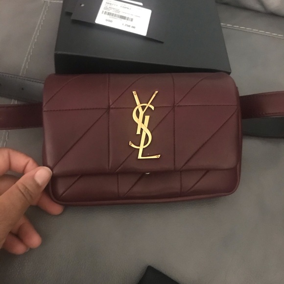YSL belt bag color is wine - Picture 7 of 8